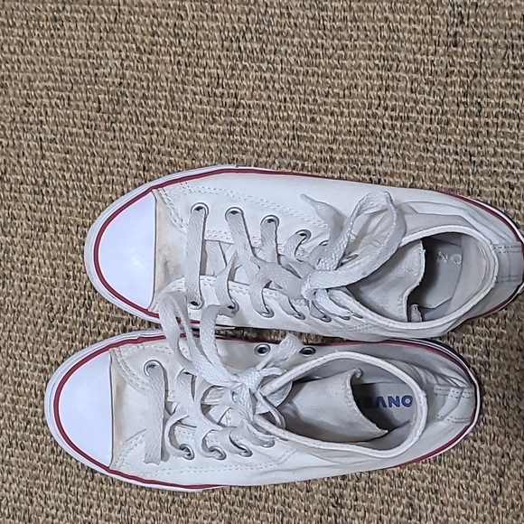 HIGH TOP WHITE KIDS CONVERSE SIZE 2 - Picture 3 of 6